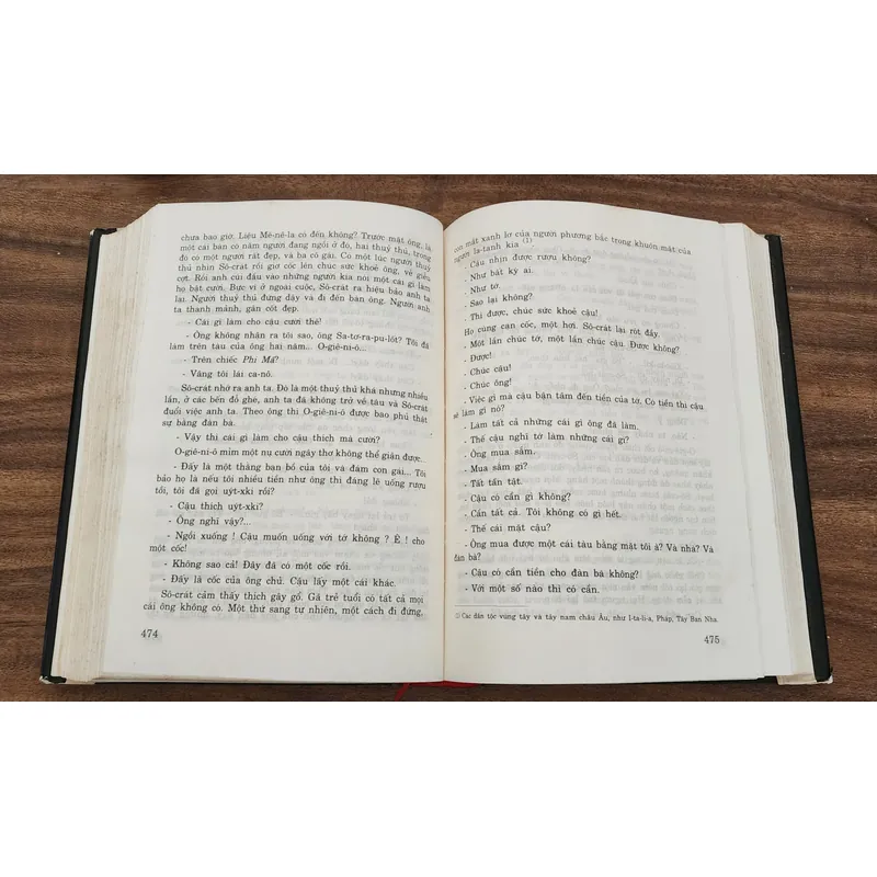 Tiểu thuyết ĐỜI TỶ PHÚ - tác giả Pierre Rey 704168