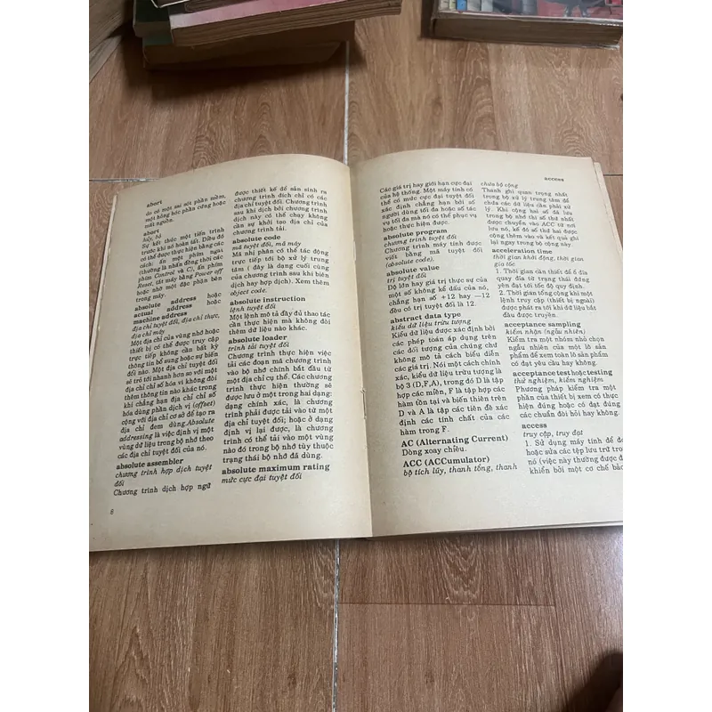 Bách khoa toàn thư công nghệ và khoa học sách tiếng anh 15c  662839