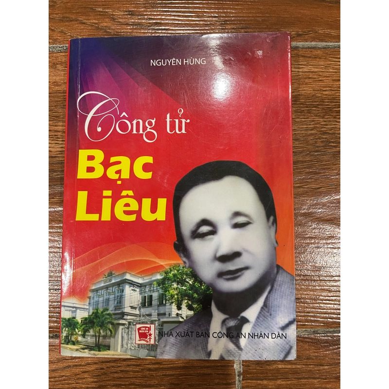 Công tử Bạc Liêu - Sách có chữ ký của con trai Trần Trinh Đức (7)  524225