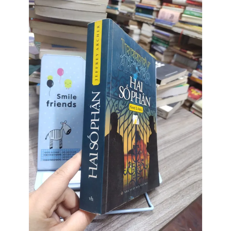Sách: Hai số phận - Tác giả: Jeffrey Archer (A3) 601176