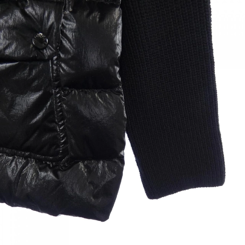 Moncler MONCLER 20939B00024 Áo khoác lông 632170