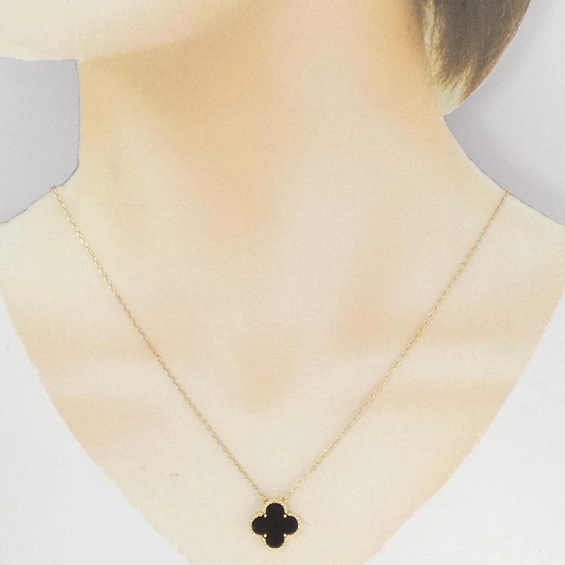 Vòng cổ Van Cleef & Arpels Vintage Alhambra - Hàng hiệu Authentic 843244