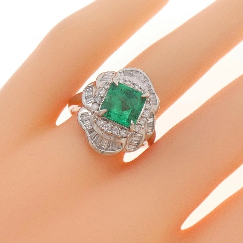 Nhẫn Emerald PT900 2.07CT - Hàng hiệu Chính hãng 849166
