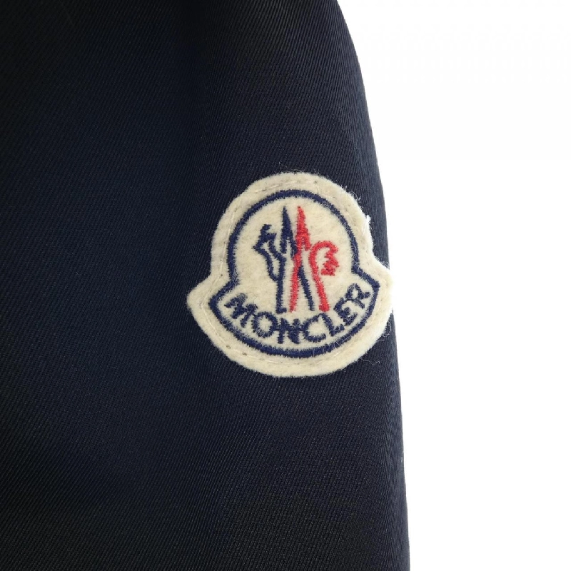 Áo khoác lông vũ MONCLER 633466