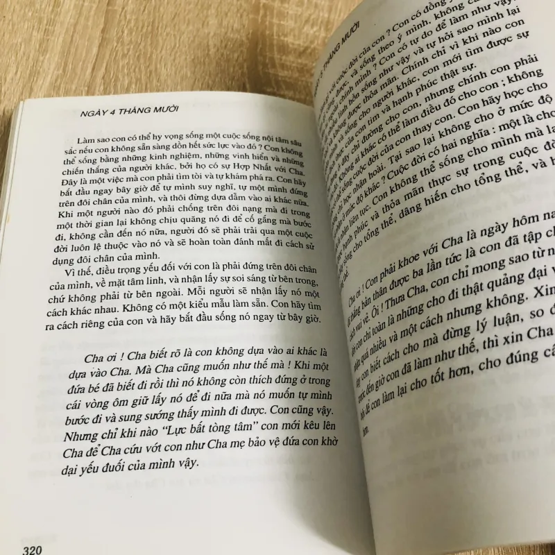 TIẾNG THÌ THẦM VÀ LỜI ĐÁP TRẢ 957212