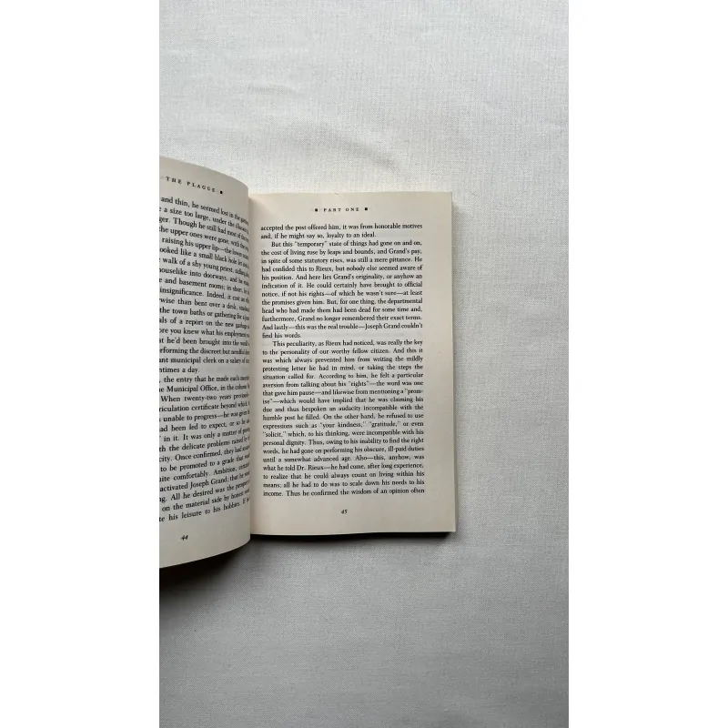 The Plague - Albert Camus 960759