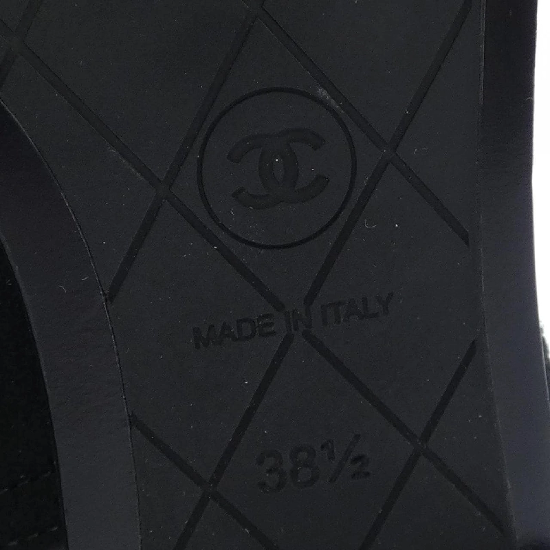 Giày bốt dài CHANEL 662690