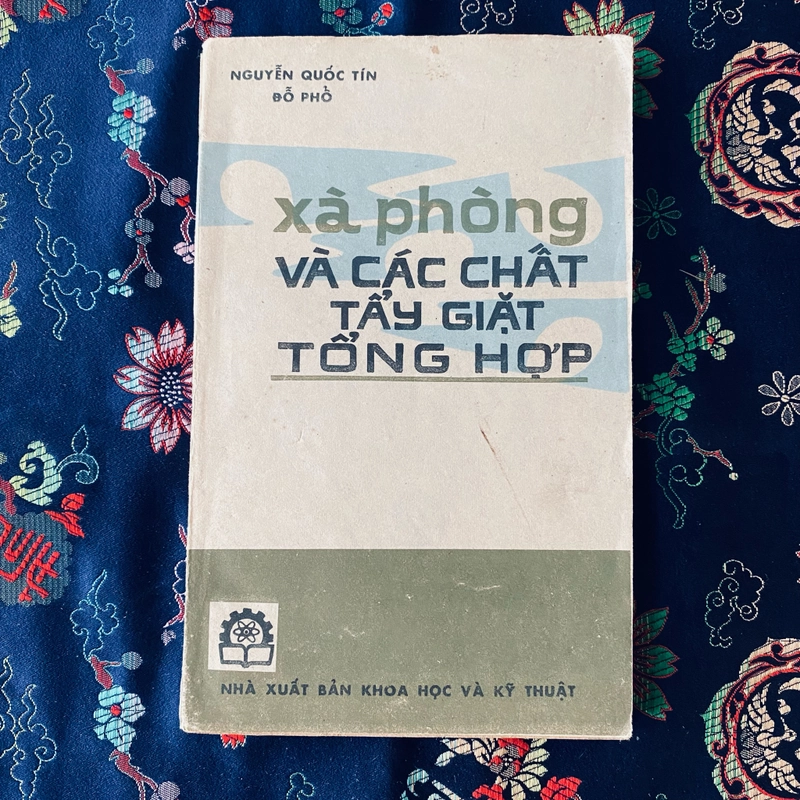 Xà phòng và các chất tẩy giặt tổng hợp  302161