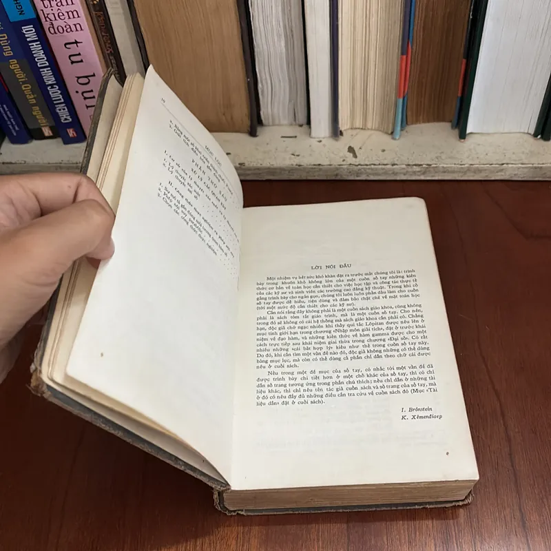 II Toán Học: Sổ Tay Toán Học _ Dành Cho Các Kỹ Sư Và Học Viên Trường Cao Đẳng Kỹ Thuật 591130