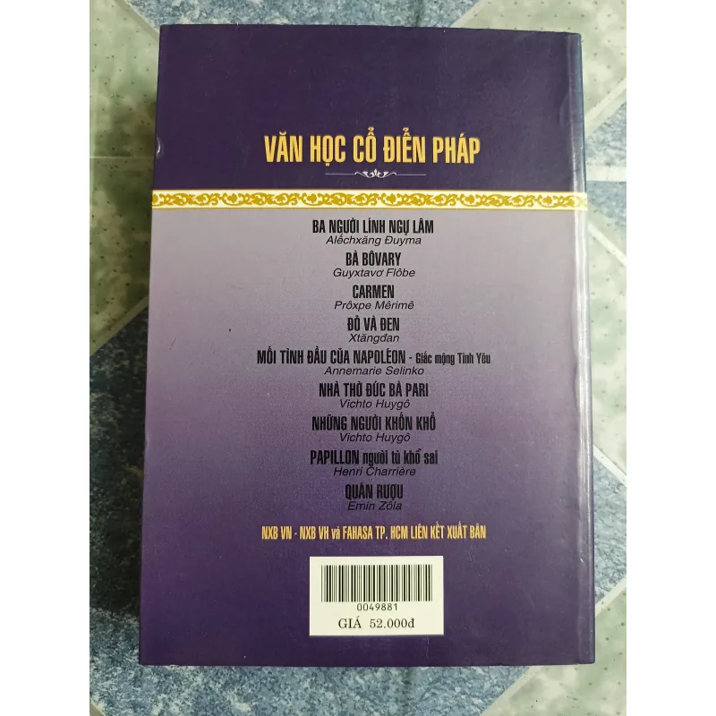 Quán rượu - Emin Zôla 564402