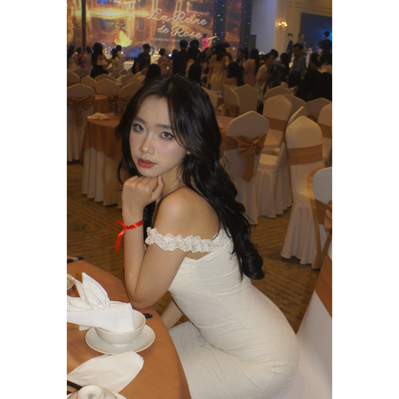 váy dài trễ vai màu trắng 479295