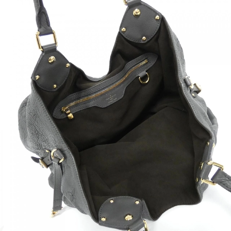 Túi Louis Vuitton Mahina L M93441 618847