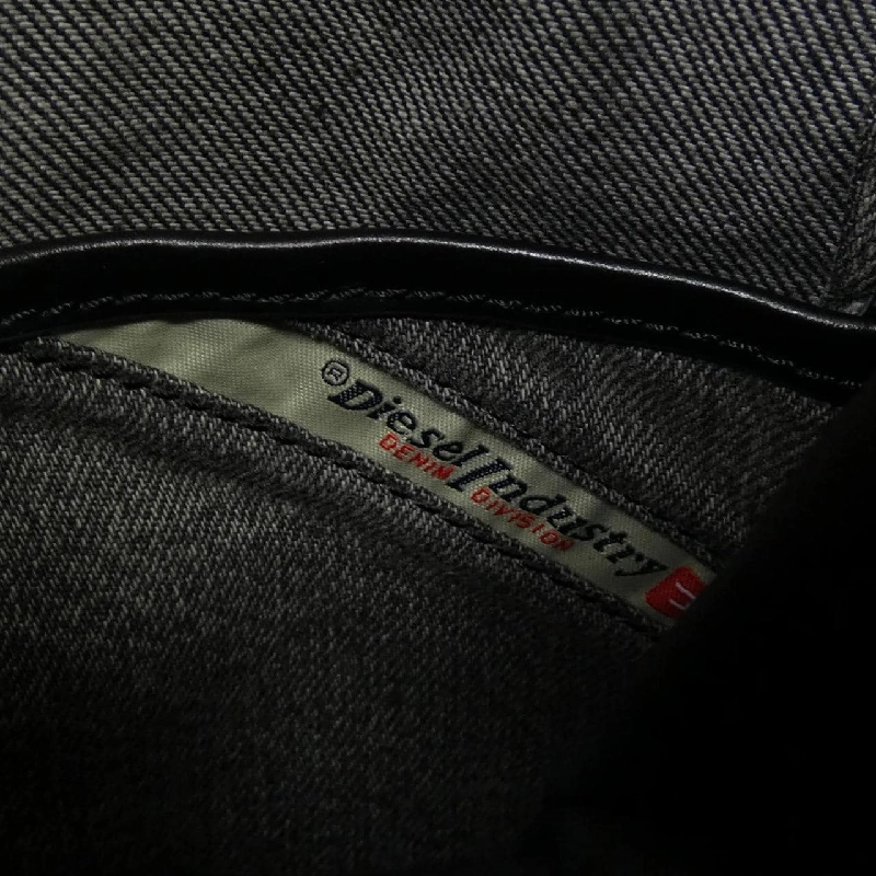 Túi DIESEL - Hàng hiệu Chính hãng 832880