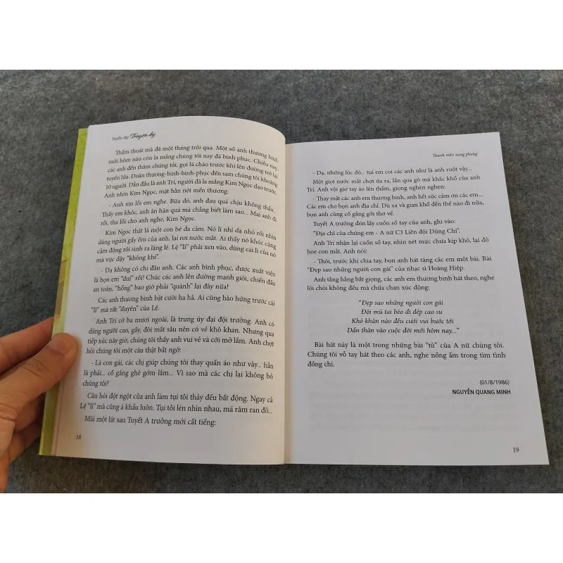 TUYỂN TẬP TRUYỆN KÝ THANH NIÊN XUNG PHONG 697711