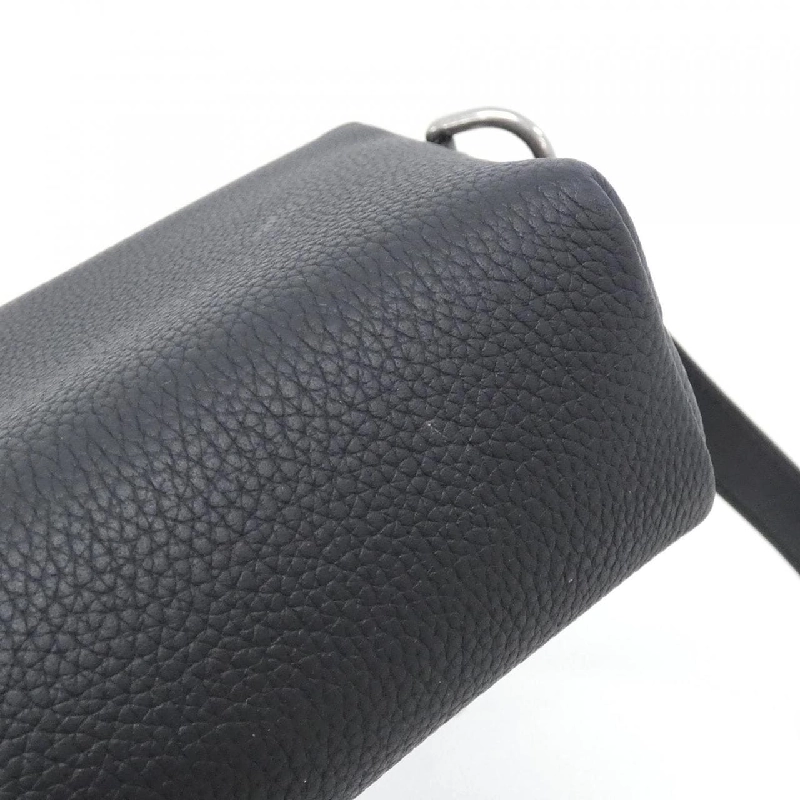 Túi đeo vai Louis Vuitton Pulse Wearable Wallet M12618 - Hàng hiệu Chính hãng 766836