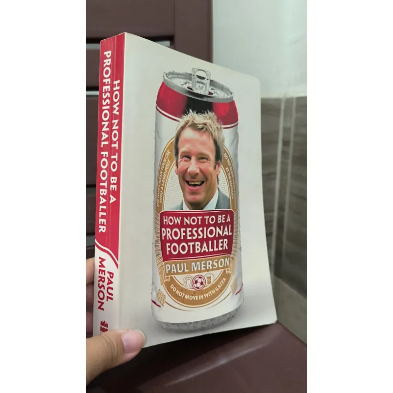 How Not to Be a Professional Footballer" by Paul Merson 932532