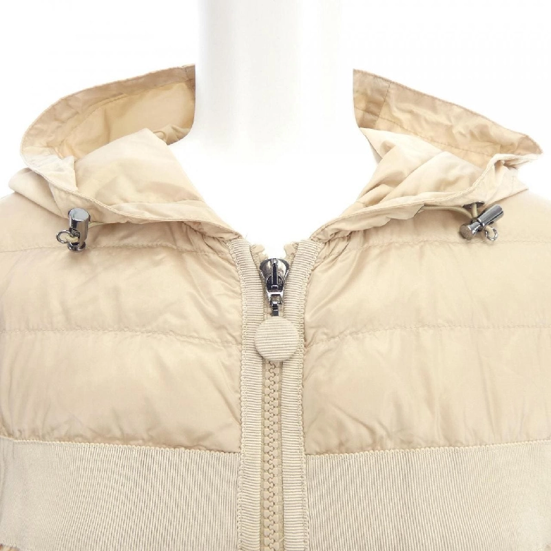 Áo khoác lông vũ MONCLER 638661