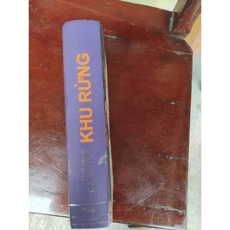 Khu rừng tập kịch của Aleksandr Ostrovski 704140