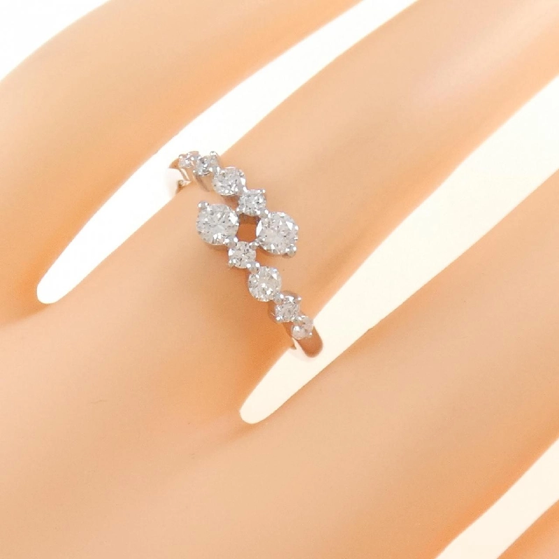 Nhẫn kim cương K18WG 0.50CT 672844