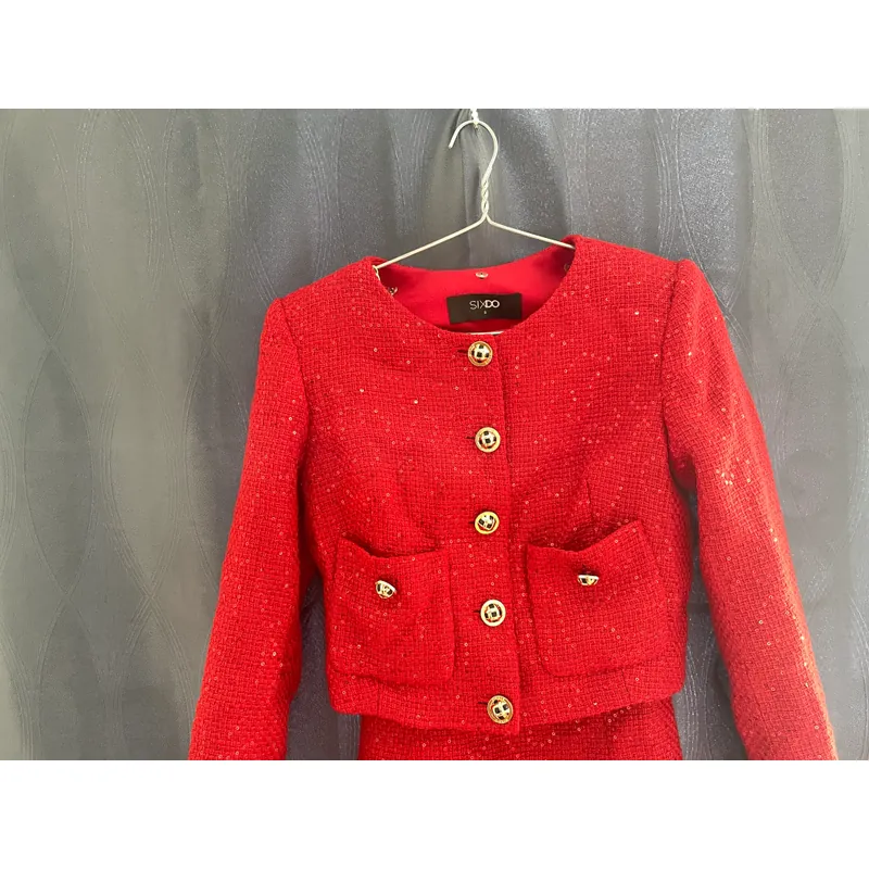 Váy dạ đỏ sixdo 728368