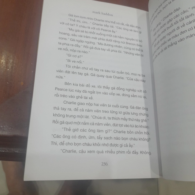 mark haddon - BÙM (hay là 70.000 năm ánh sáng) 518430