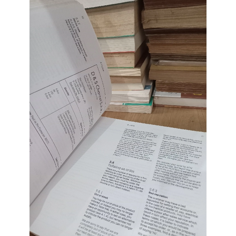 A HANDBOOK OF COMMERCIAL CORRESPONDENCE - A. Ashley 148950