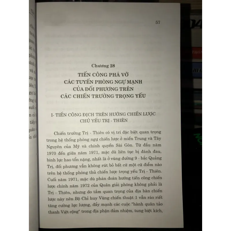 Lịch sử kháng chiến chống Mỹ, cứu nước 1954-1975 tập Vll Thắng lợi quyết định năm 1972  792345