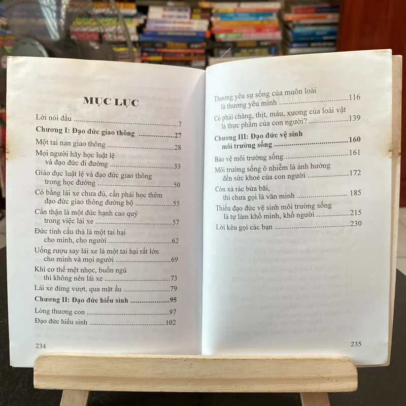 Đạo đức làm người tập 1-tác giả Trưởng lão Thích Thông Lạc 1009265