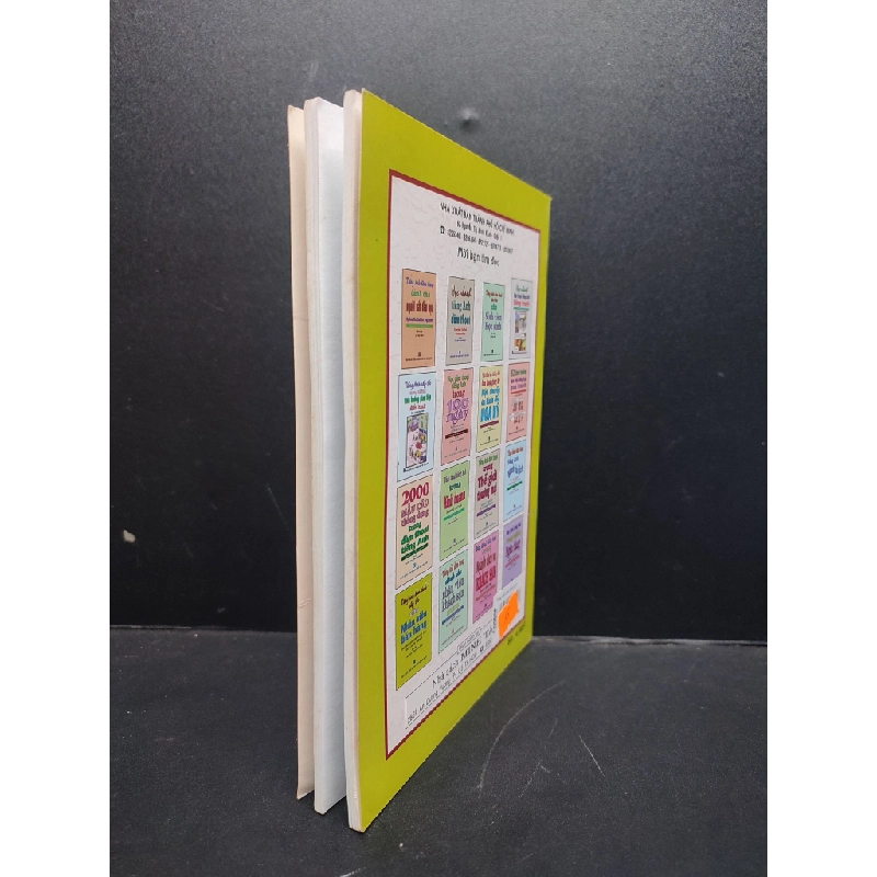 Tiếng Anh đàm thoại cấp tốc cho nhân viên bán hàng mới 80% ố nhẹ 2005 HCM1406 SÁCH HỌC NGOẠI NGỮ 339943
