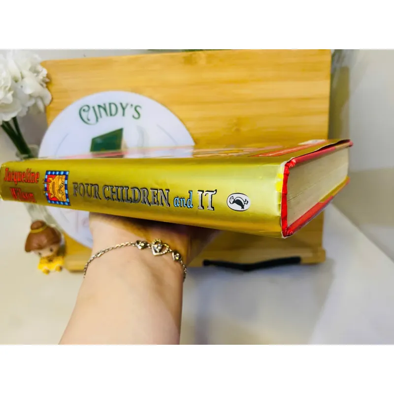 [Sách tiếng Anh 2hand] Like new 90% - Four Children and It – Jacqueline Wilson ✨💫 936377