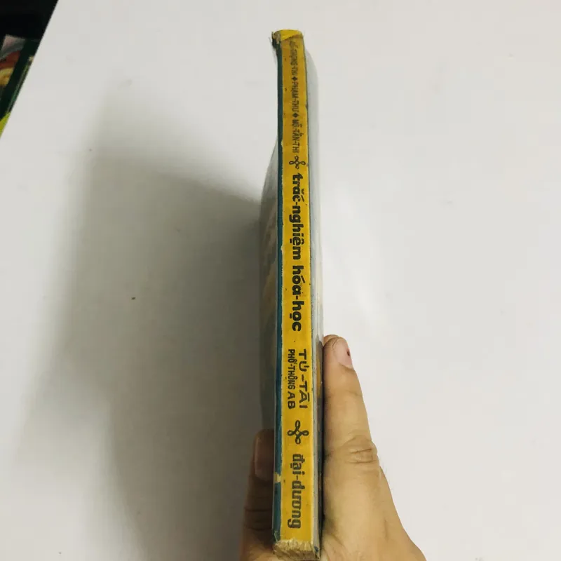 TRẮC NGHIỆM HÓA HỌC (Tú tài phổ thông A-B) 571043