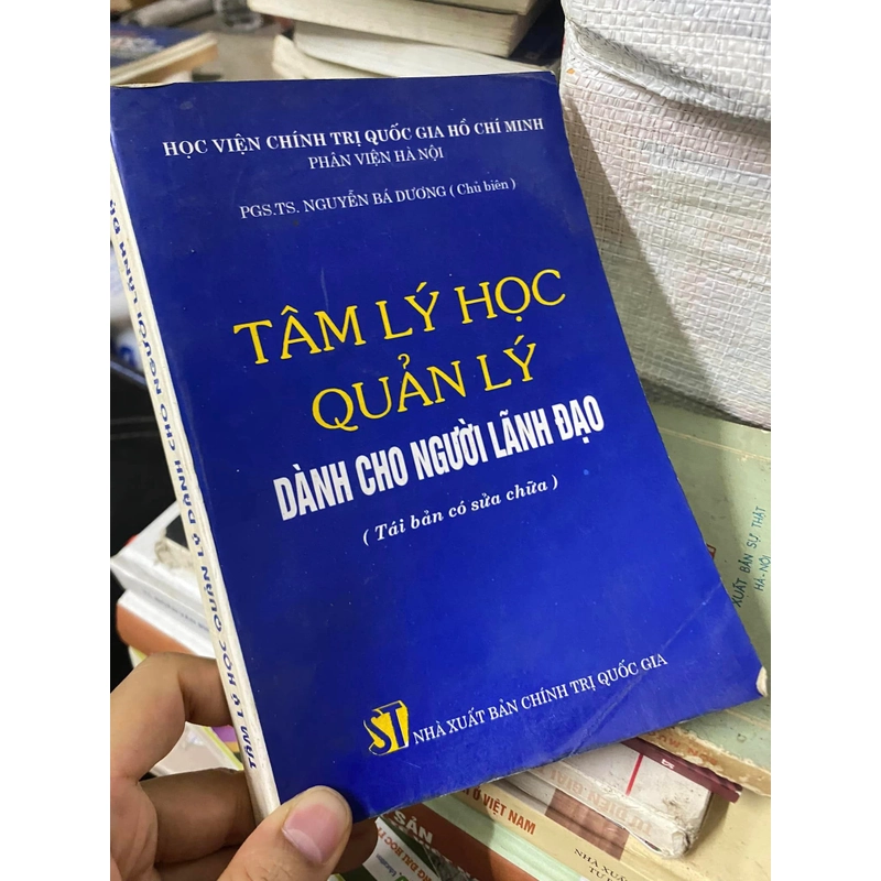 Sách Tâm lý học quản lý cho người lãnh đạo 310649