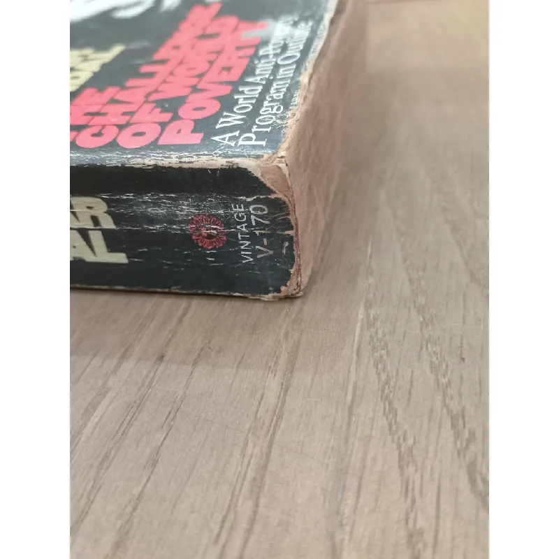 The challenge of world poverty - Gunnar Myrdal 697355