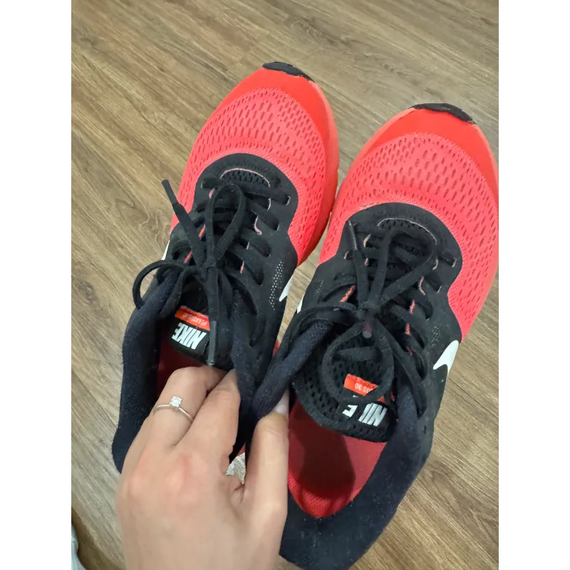 Giày thể thao  786055