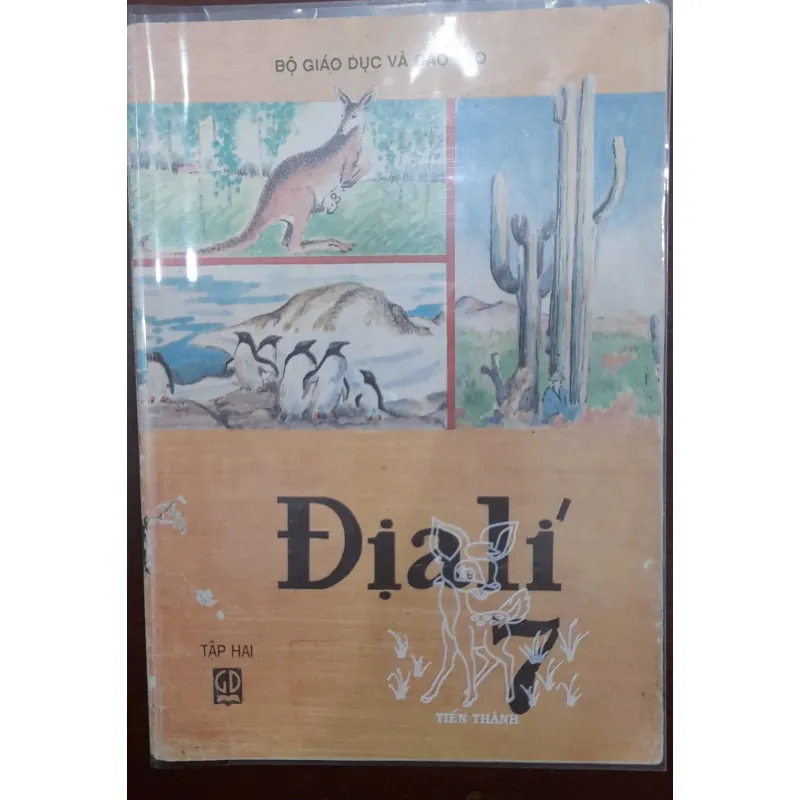 Lô 2 quyển Địa lí 7 714623