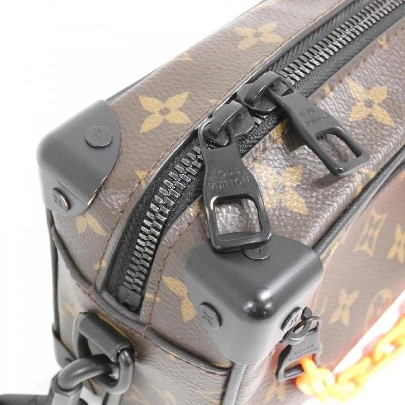 Túi xách vai Louis Vuitton Monogram Solar Ray Mini Soft Trunk M44480 613605