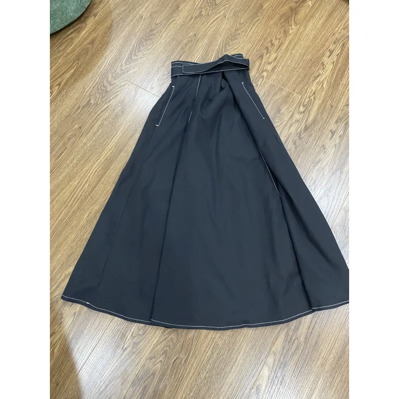Váy đen dài F size 1026648