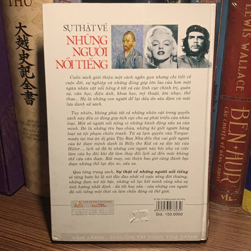 Sự Thật Về Những Người Nổi Tiếng- Bìa Cứng 177580
