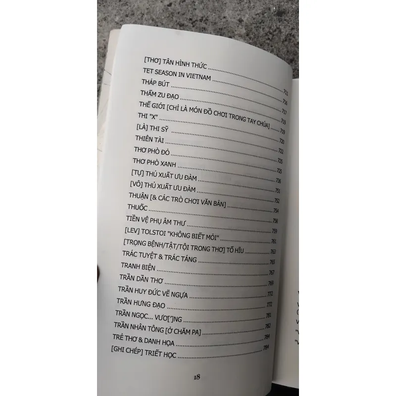 Từ điển thi X/X loại [ chúng sinh ] của Đặng Thân  1008265