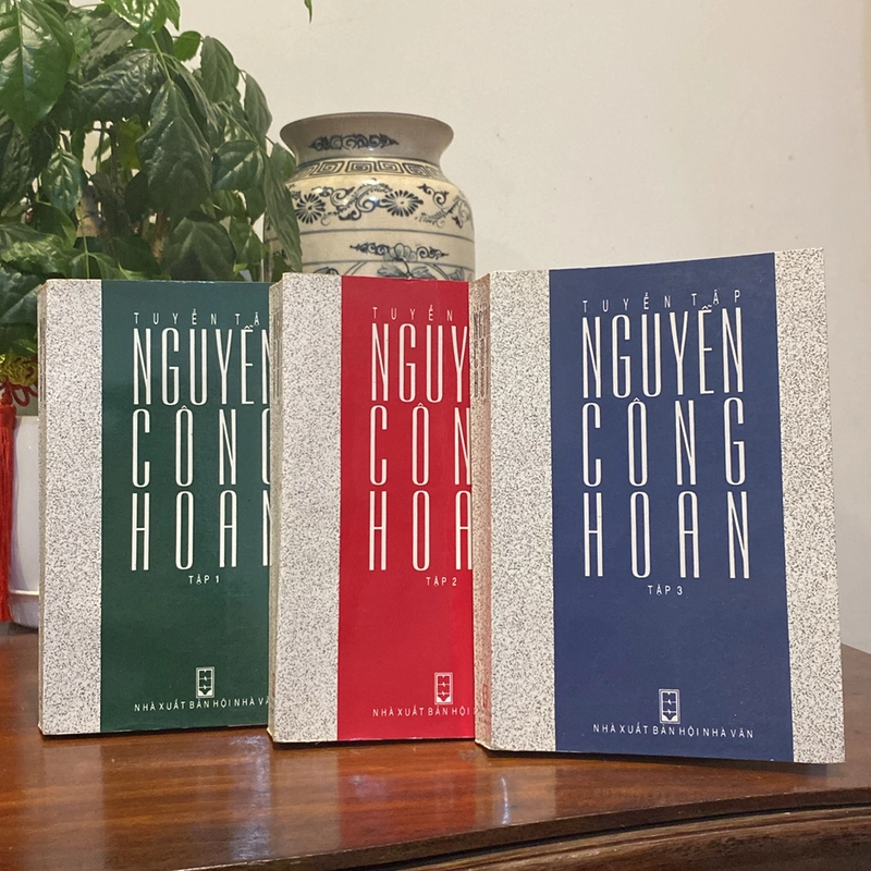 TUYỂN TẬP NGUYỄN CÔNG HOAN, TRỌN BỘ 3 TẬP, XUẤT BẢN NĂM 2000 499796