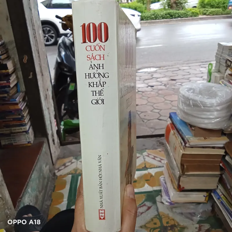 100 Cuốn Sách Ảnh Hưởng Khắp Thế Giới  591297