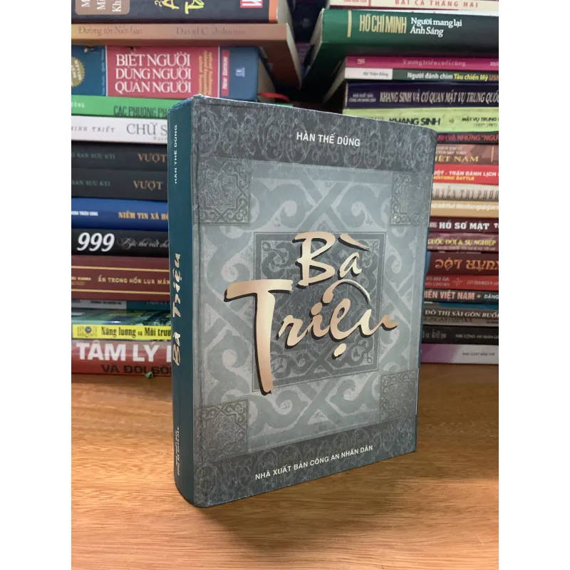 Bà Triệu ( bìa cứng) 931451