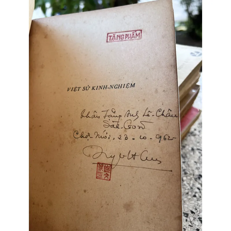 Việt sử kinh nghiệm 592172