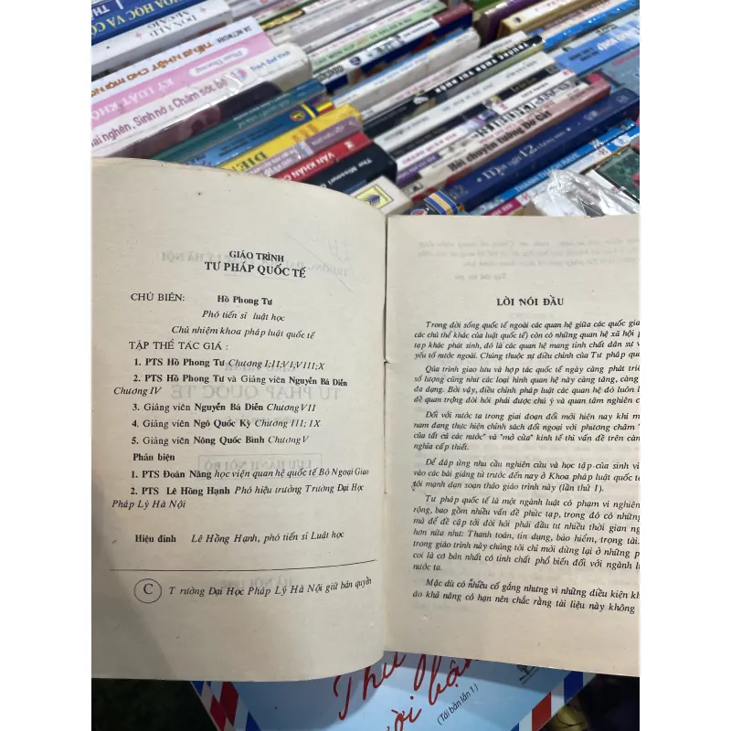 GIÁO TRÌNH TƯ PHÁP QUỐC TẾ  974367