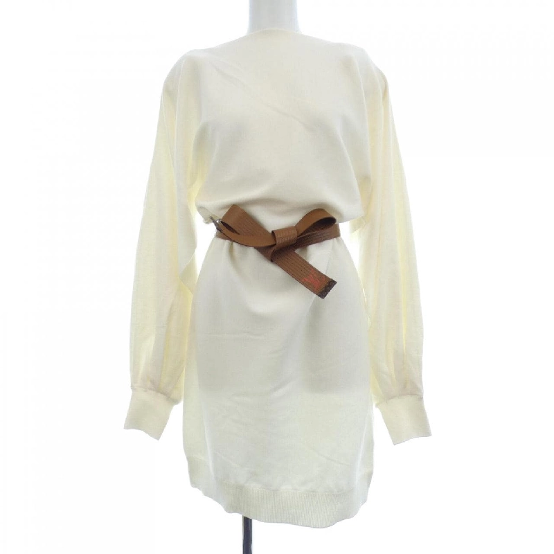 Đầm LOUIS VUITTON 653692