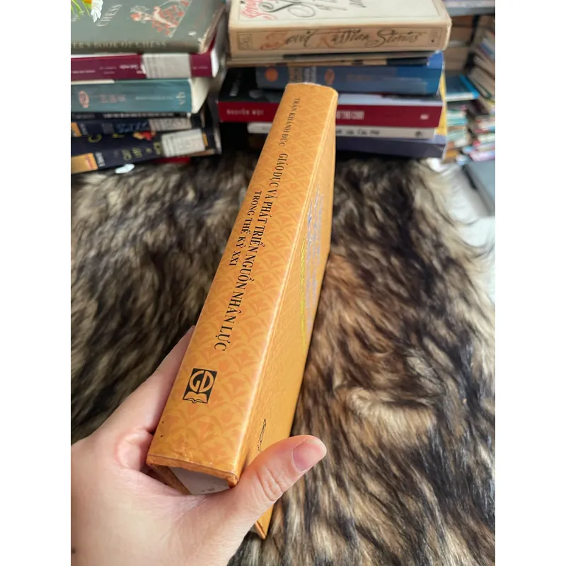 Giáo dục phát triển nguồn nhân lực trong thế kỹ xxi 596521