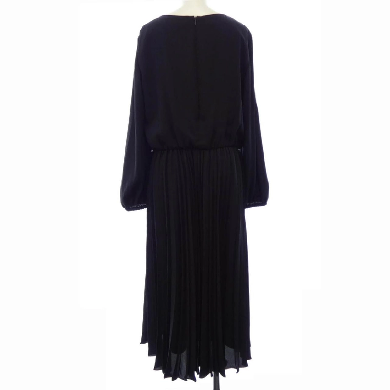 Không tiêu đề UNTITLED Váy liền 646868