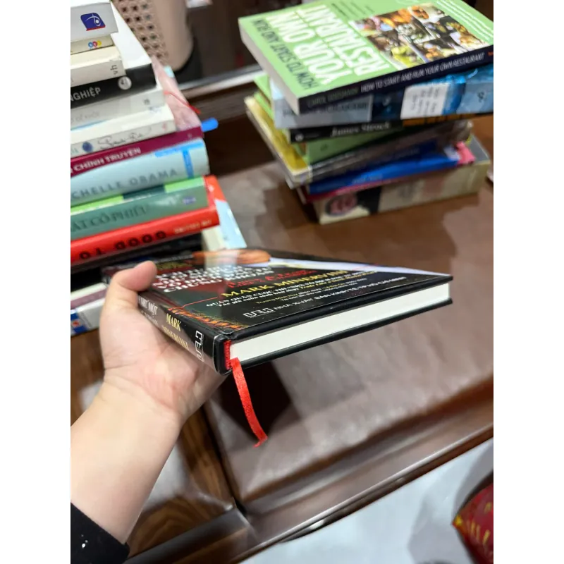 Cách Tư Duy & Giao Dịch Như Một Nhà Vô Địch Đầu Tư Chứng Khoán – Mark Minervini - K3 1009677