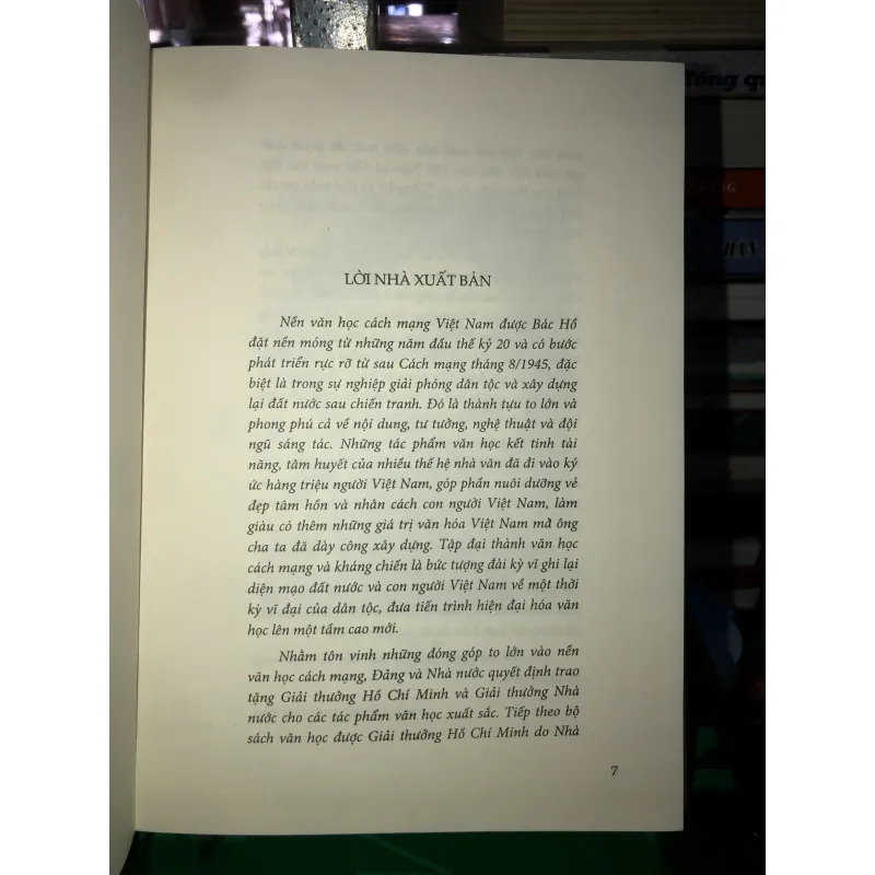 Tác phẩm văn học được giải thưởng Nhà nước - Trần Đăng 779802