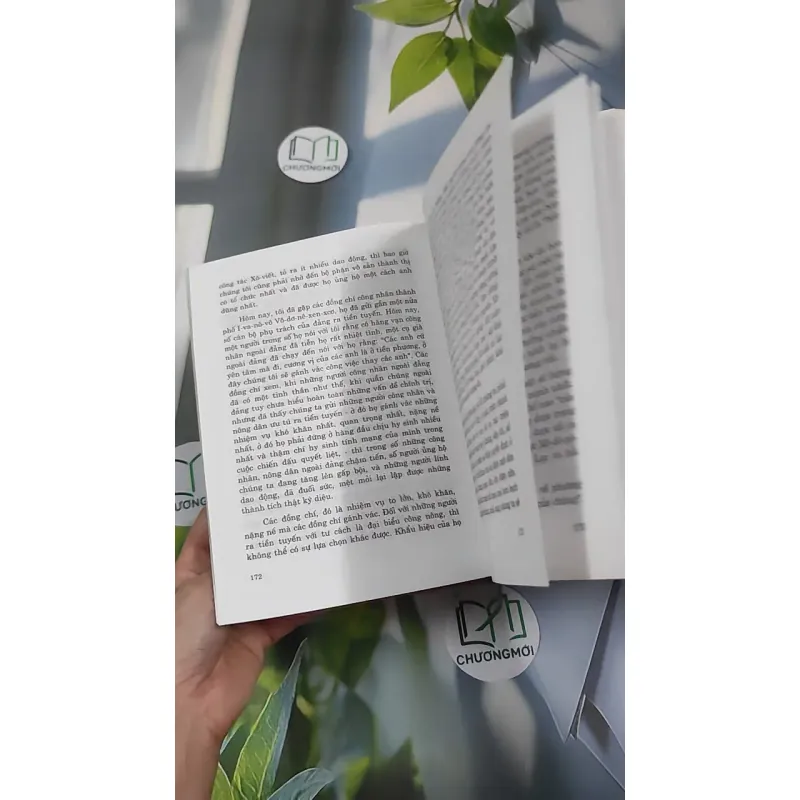 Bàn Về Thanh Niên - V. I. Lê nin 990459